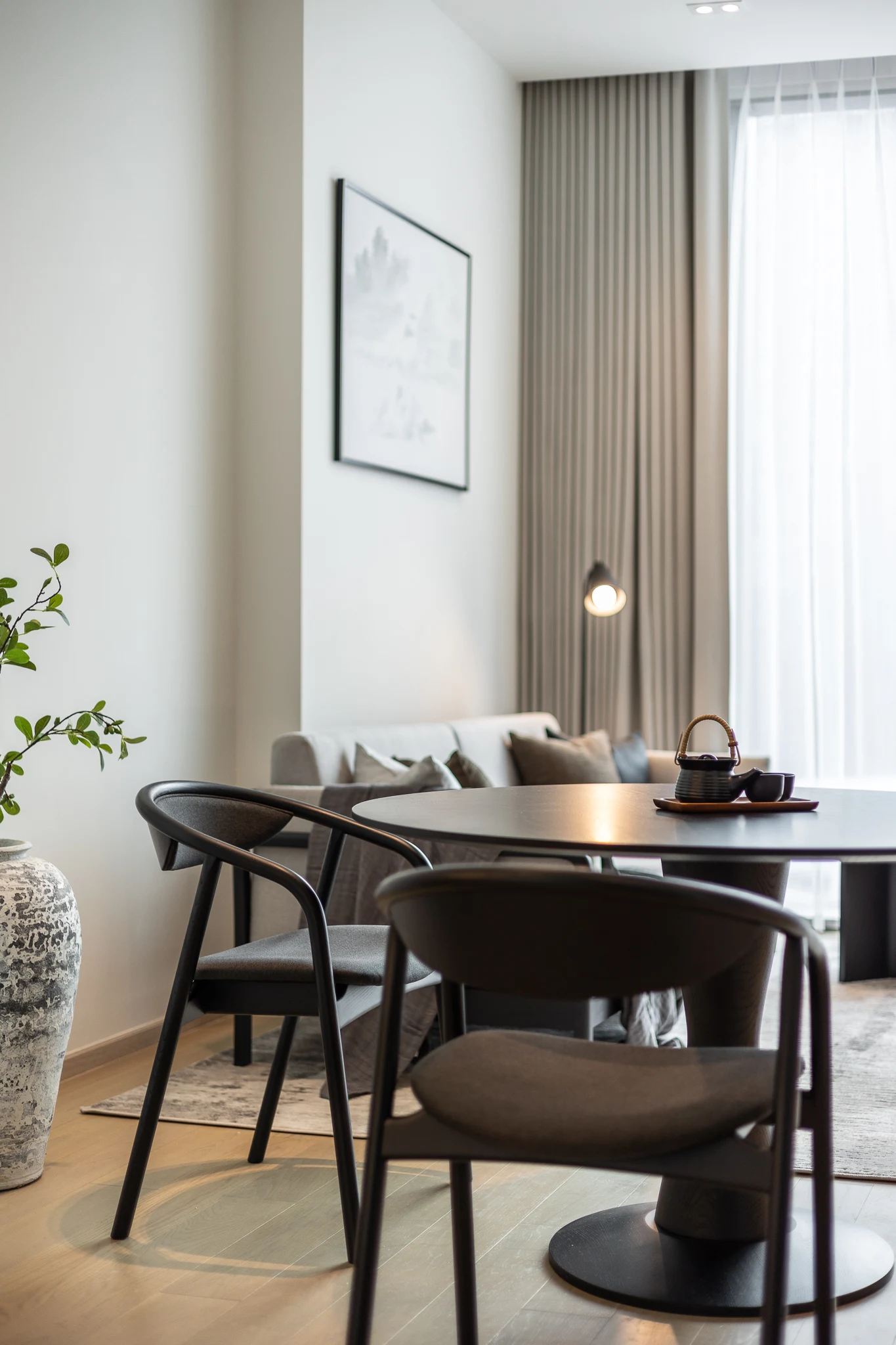 The Strand Thonglor — Warm Layered Residence